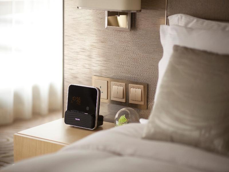 Deluxe Queen or Twin Room