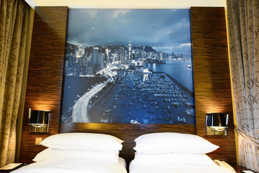 Premier King or Twin Room Harbour View