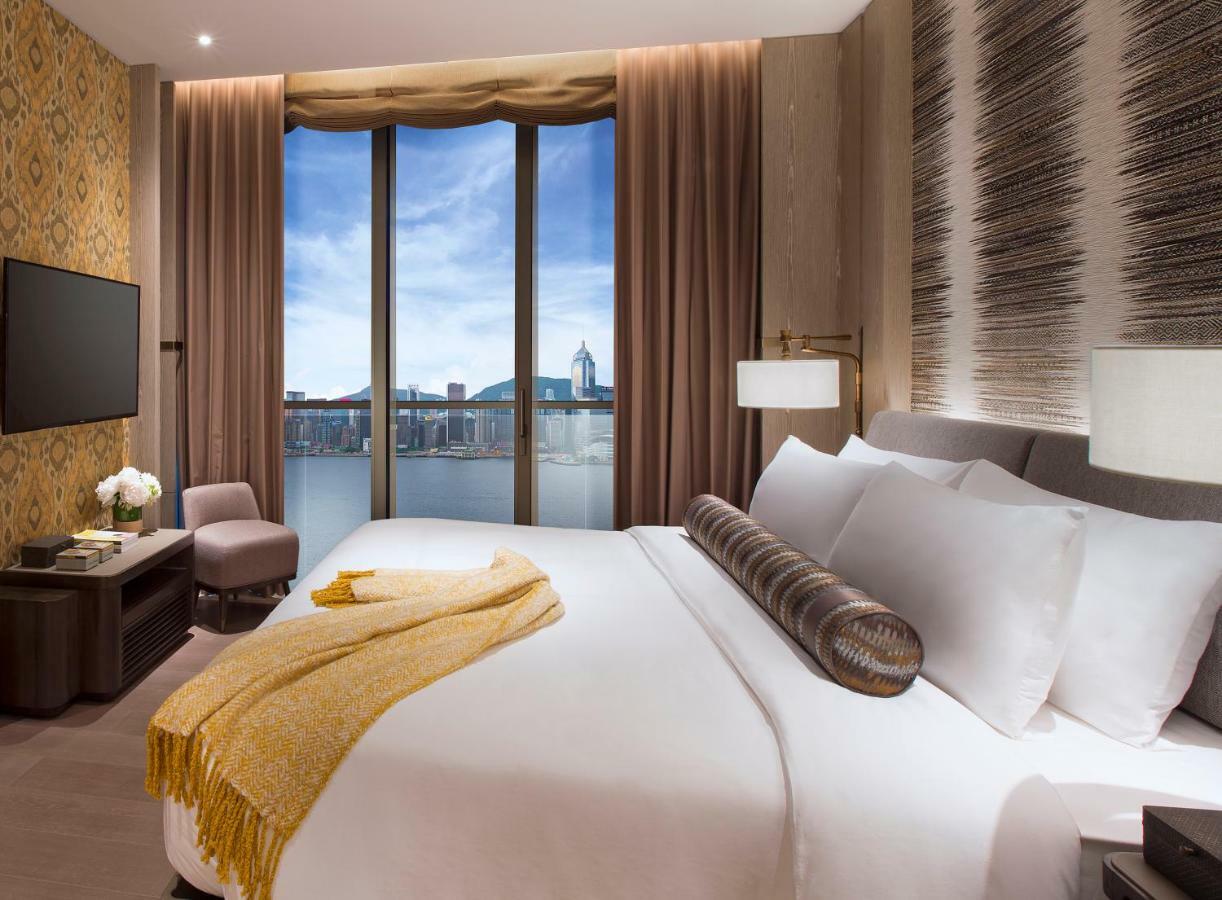 Staycation Arrangement - Harbour One met HKD 1000 Tegoed voor Eten