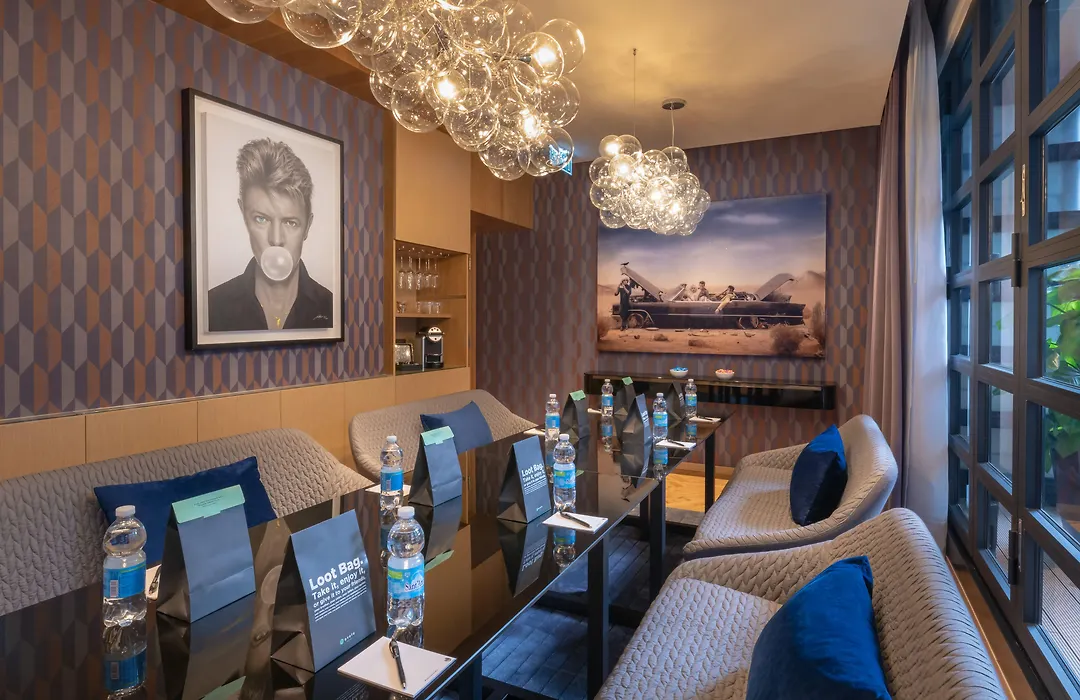 Ovolo Central-1